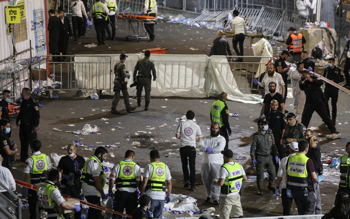 Giẫm đạp ở lễ hội đốt lửa, ít nhất 38 người chết và hơn 100 người bị thương