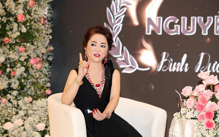 Vũ Hà 'cà khịa', hoa hậu Thu Hoài thể hiện sự đồng tình khi Đàm Vĩnh Hưng 'phản pháo' vợ Dũng 'lò vôi'