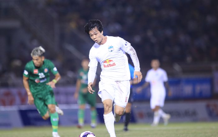 'Hai vũ khí đáng sợ' giúp HAGL bay cao ở V.League 2021