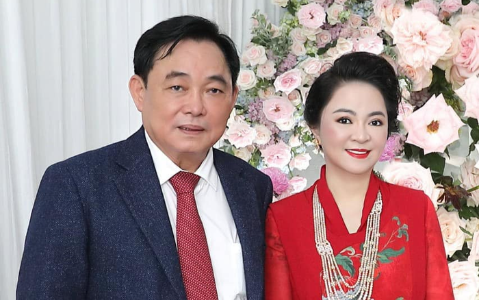Vợ ông Dũng 'lò vôi' gọi các nghệ sĩ là 'ổ kiến lửa'?