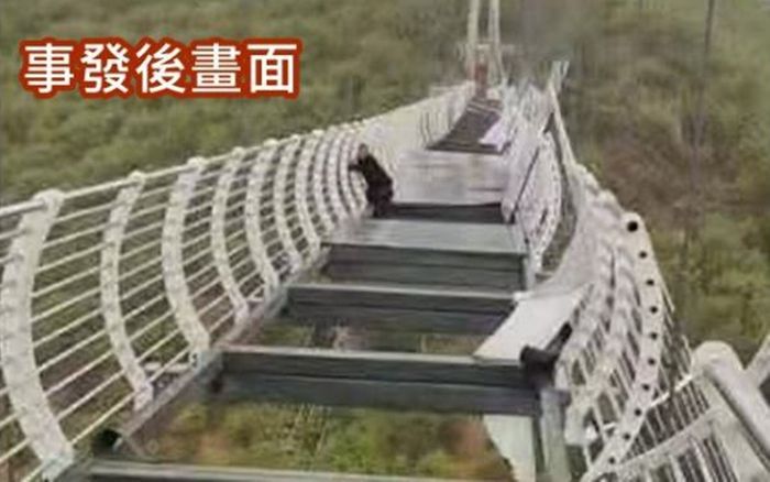 Cầu kính Trung Quốc bị vỡ, nam du khách mắc kẹt ở độ cao 100 mét phải điều trị tâm lý
