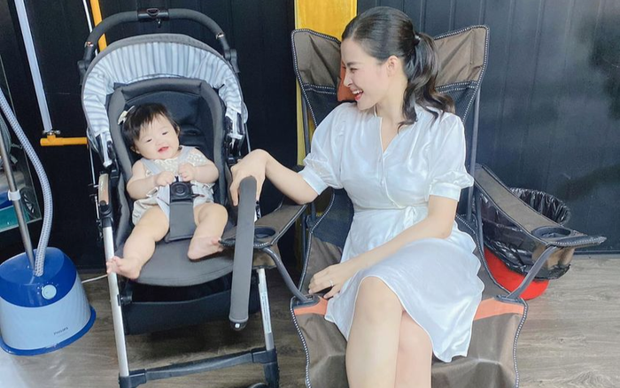 Hết làm thư kí giám đốc, Winnie 'quay xe' làm quản lý cho talent Đông Nhi và được trả công siêu đặc biệt