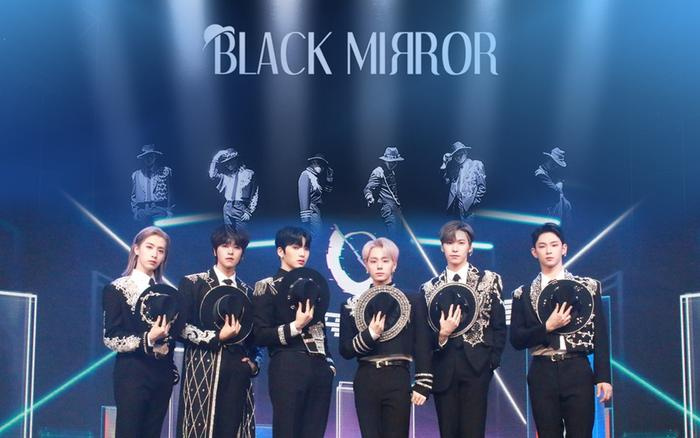 Nhiều lần trầy trật, boygroup đàn em Mamamoo - ONEUS đã có màn comeback đầy khởi sắc với 'Black Mirror'