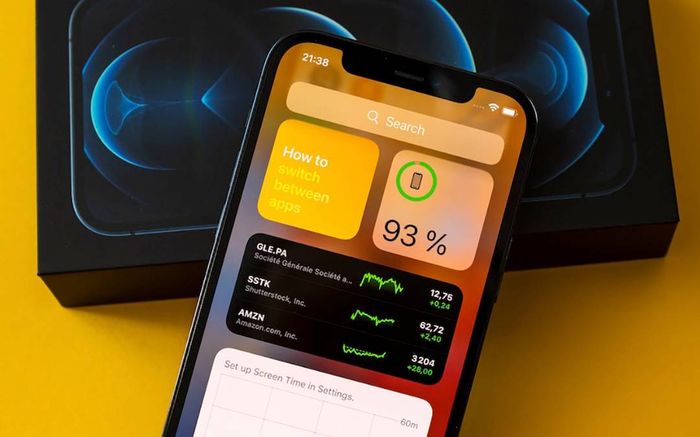 Thử nghiệm mới về pin của iPhone 12 Pro Max gây thất vọng