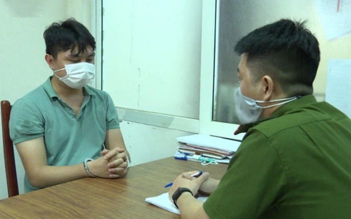 Khởi tố 3 đối tượng phát tán clip “nóng” với nội dung "thác loạn" gắn tên quán bar Sunny