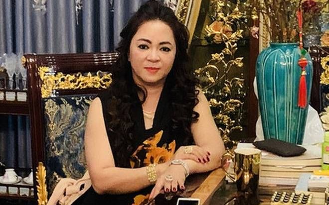 Liên tiếp bị bà Phương Hằng 'tấn công', loạt nghệ sĩ Việt bức xúc lên tiếng để 'lấy lại thanh danh'