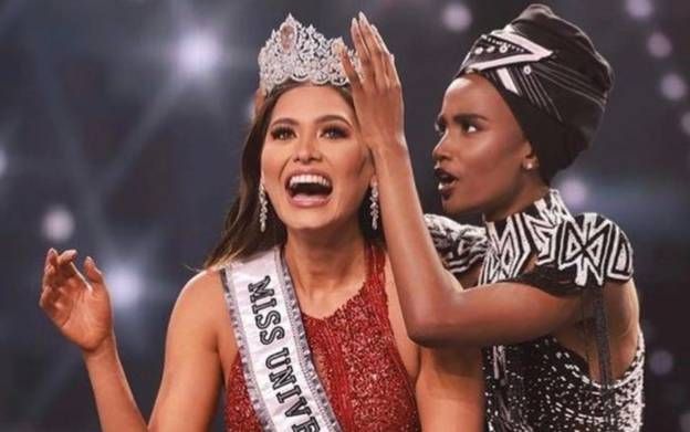 Biểu cảm 'khó chịu' của cựu Hoa hậu Hoàn vũ 2012 khi nghe Andrea Meza chiến thắng Miss Universe