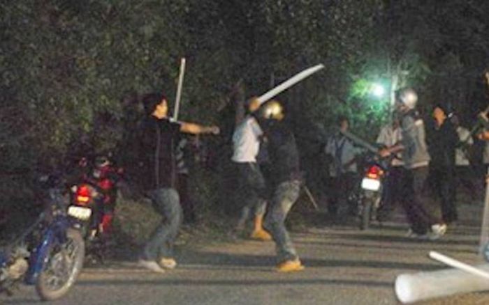 Hỗn chiến khi hẹn nhau tới nghĩa trang giải quyết mâu thuẫn, một thanh niên tử vong
