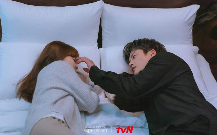 'Doom at Your Service': Seo In Guk từ chối Park Bo Young - Loài người tầm thường như cô không thể yêu tôi