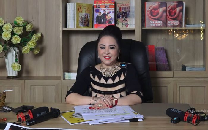 Nam thanh niên tiết lộ đã nhận 1 tỷ đồng tiền thưởng từ bà Phương Hằng sau khi tìm ra danh tính antifan
