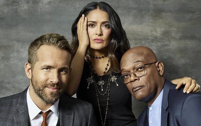 Ryan Reynolds hết hồn nhớ lại cú tát choáng váng từ Salma Hayek trong 'The Hitman's Wife's Bodyguard'
