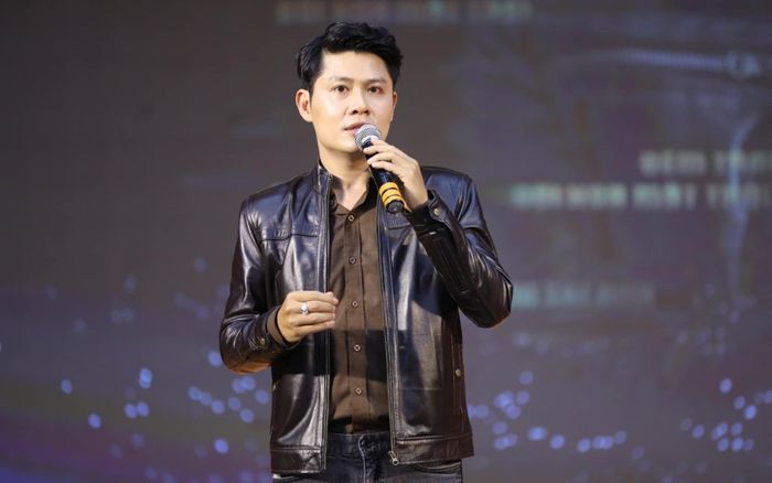 Hậu xác nhận bán loạt ca khúc cho Nathan Lee, Nguyễn Văn Chung: 'Chưa ai hợp tác với tôi phải thiệt thòi'