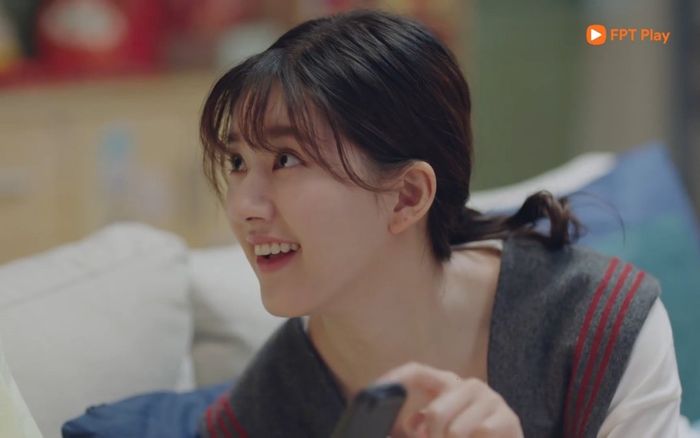 Triệu Lộ Tư hóa 'lọ lem' trong 'Vô Tình Nhặt Được Tổng Tài' trên FPT Play