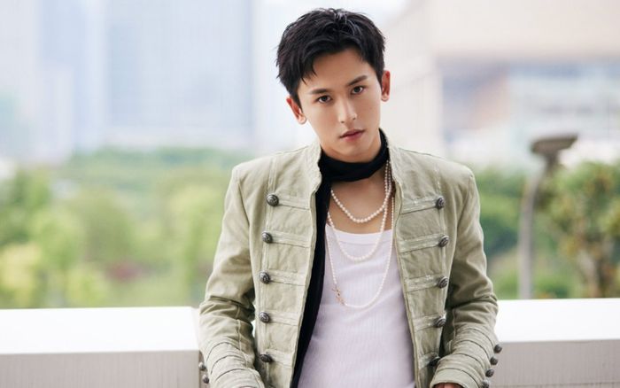 Trương Triết Hạn hát live một lèo bốn ca khúc, lập tức lên thẳng hot search