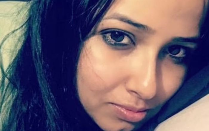 Nữ tiến sĩ qua đời 10 ngày sau khi mẹ tử vong cũng vì Covid-19, đau xót câu nói của người cha