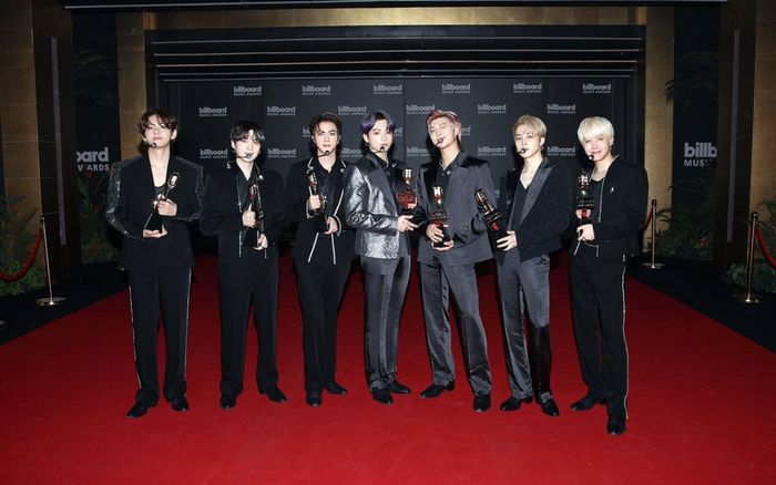 BTS đại thắng Billboard Music Awards 2021, ôm trọn 4/4 giải thưởng được đề cử