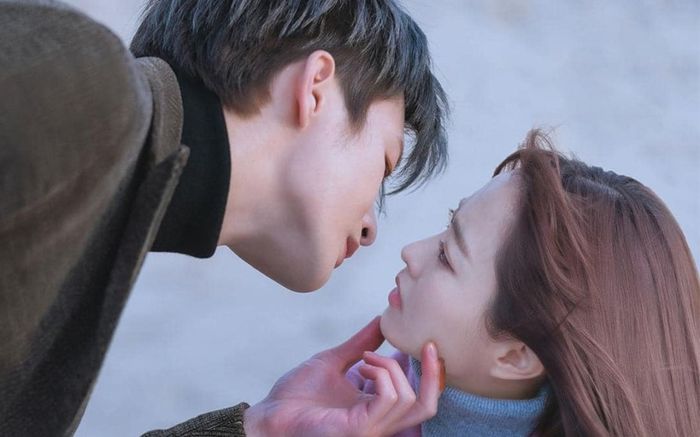 5 khoảnh khắc lãng mạn nghẹt thở của Seo In Guk và Park Bo Young trong 'Doom At Your Service'