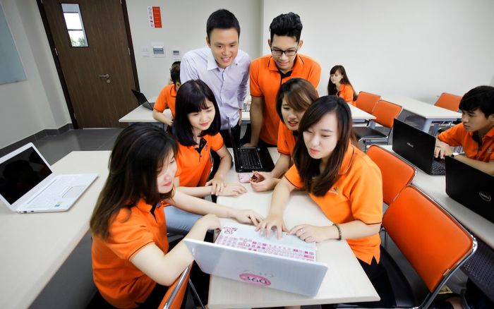 Không còn căng thẳng để trả deadline, những cách giao bài mới mẻ của GV FPT khiến SV thở phào nhẹ nhõm