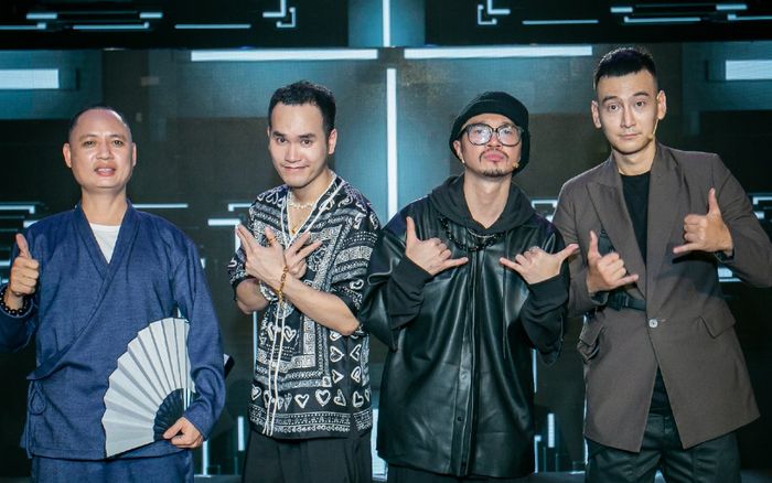 Giữ vững phong độ, The Heroes tiếp tục 'gây bão' mạng xã hội, 'công phá' top trending YouTube