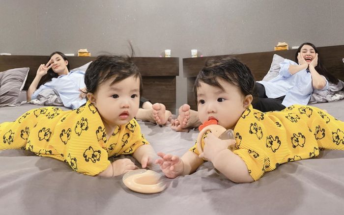 Ông Cao Thắng chụp ảnh Winnie, nhưng Đông Nhi lại giành hết spotlight của con gái cưng vì điều này