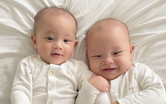 Hà Hồ tiết lộ Leon bị Lisa 'cướp vai' khi đi quay quảng cáo, lý do khiến ai cũng bất ngờ