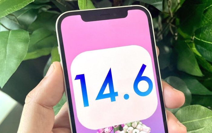 iOS 14.6 khiến iPhone bị nóng máy, hao pin trầm trọng: Đây là cách để khắc phục