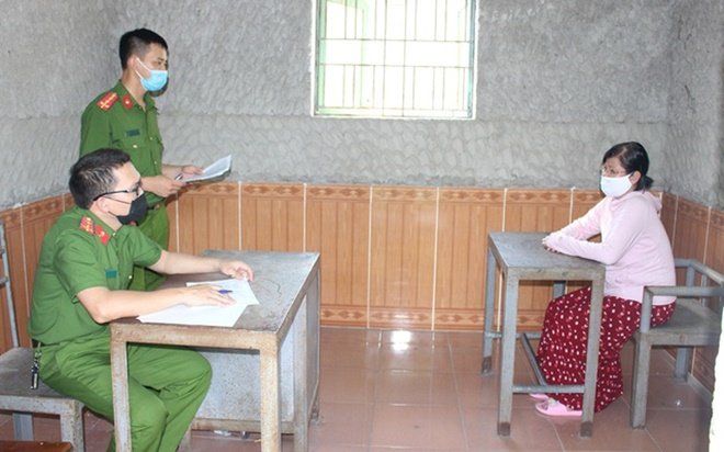 Lật tẩy chiêu trò của 'nữ quái' khiến nạn nhân mê muội dâng hàng tỷ đồng