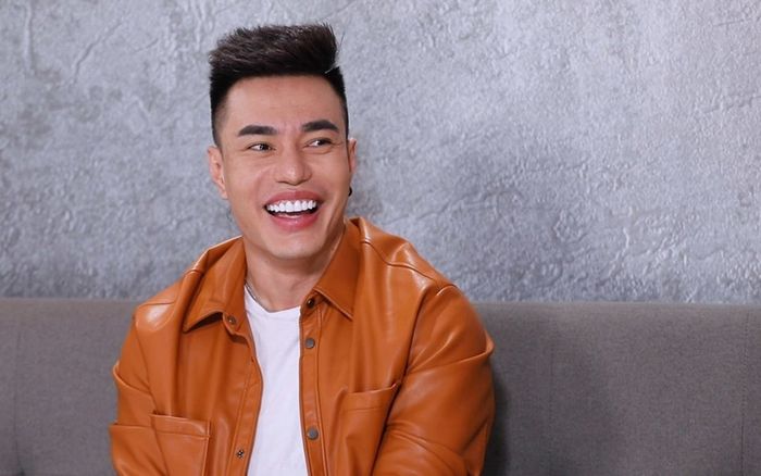 Giữa ồn ào vợ bị phạt vì bán nước hoa giả, dân tình phát hiện Lê Dương Bảo Lâm được mời làm giảng viên ĐH