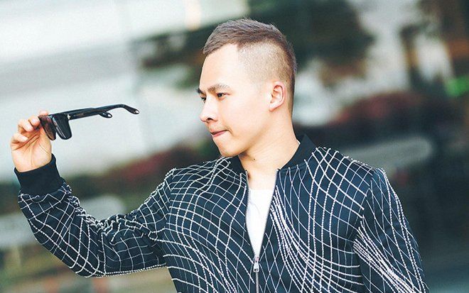 Xôn xao clip Vũ Khắc Tiệp nợ tiền 10 năm chưa trả, chủ nợ tới tận nhà bố mẹ đòi?