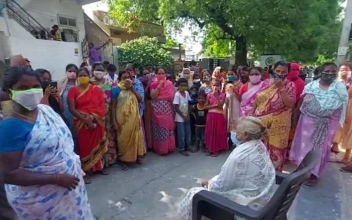 'Người chết' trở về nhà 2 tuần sau lễ tang khiến cả gia đình, làng xóm sững sờ