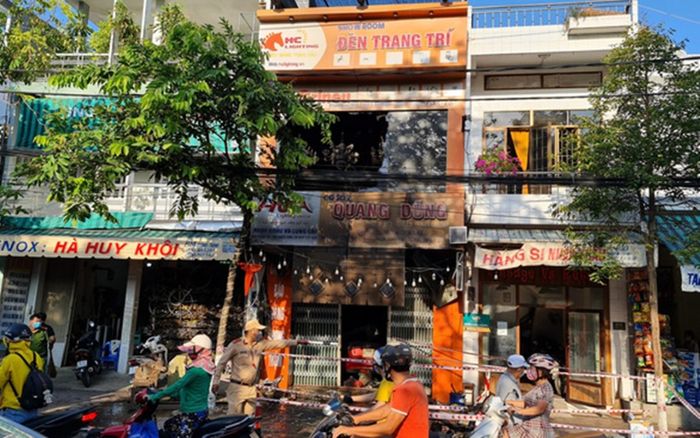 Vụ cháy khiến 4 người tử vong: Xót xa cuộc điện thoại cuối cùng 'Ba ơi, qua cứu chúng con với...'