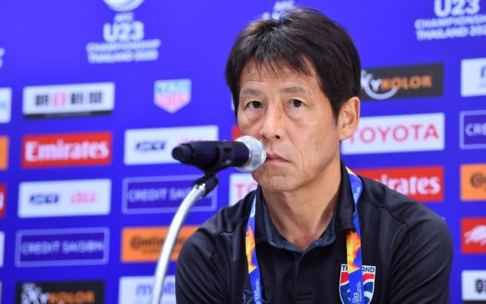 HLV Nishino có thành tích cực tệ với tuyển Thái Lan