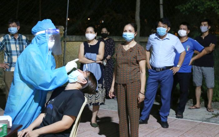 Hà Tĩnh: Một quân nhân dương tính với Covid-19