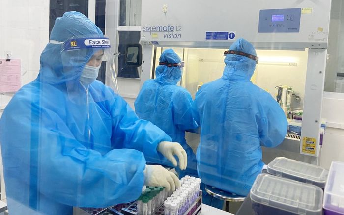 Hà Tĩnh: Thêm 11 ca dương tính với Covid-19