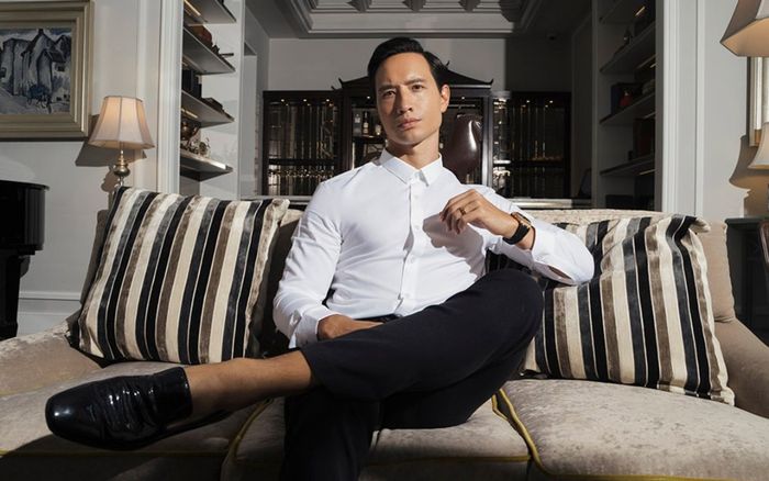 Kim Lý quả là ông bố hot số 1 Vbiz, 2 con mặc đơn giản mà vẫn lịch lãm siêu cấp