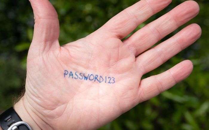 Chuyên gia hiến kế sử dụng mật khấu an toàn, hacker tránh xa ai cũng nên biết