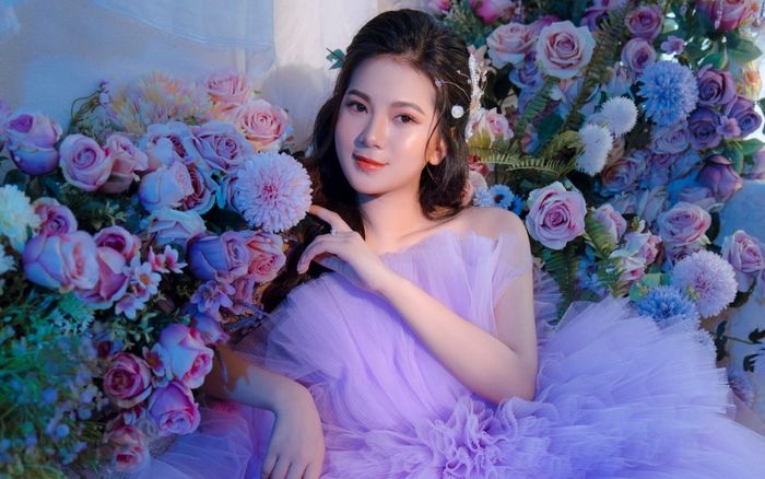 Nguyễn Thị Thu An - Sở hữu vẻ đẹp của một thiếu nữ tuổi đôi mươi