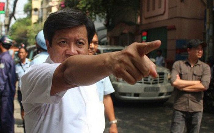 Bị người lạ mặt yêu cầu công khai sao kê ngân hàng tiền từ thiện, ông Đoàn Ngọc Hải thẳng thắn đáp trả