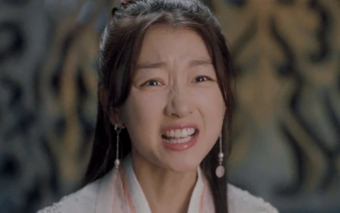 Những tập đầu của 'Thiên cổ quyết trần': Châu Đông Vũ bị chê bai thậm tệ, vừa xấu lại... diễn dở