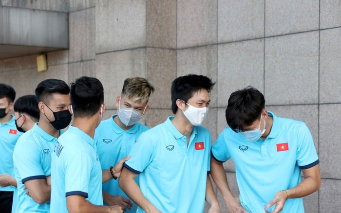 Hôm nay, ông Park và tuyển Việt Nam làm xét nghiệm ở nơi cách ly