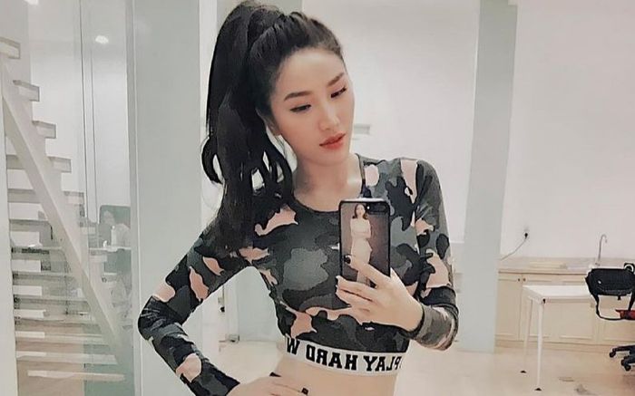 Bảo Thy khoe eo nhỏ xíu, 48 kg nhưng sự thật lại khiến fan ngã ngửa