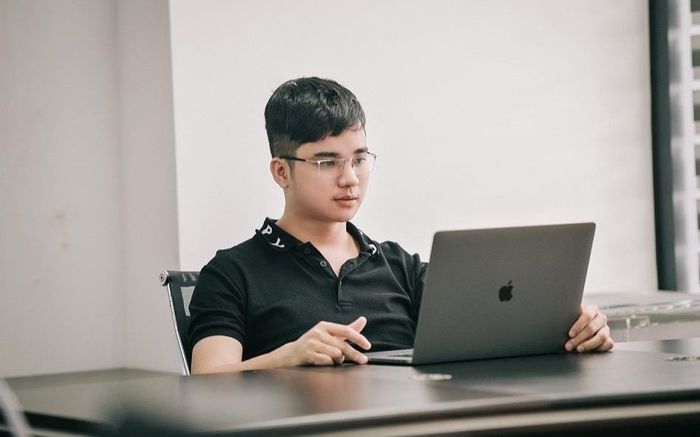 Nguyễn Tuấn Hưng - CEO Theanh28 Entertainment, người đứng đầu đế chế truyền thông mới