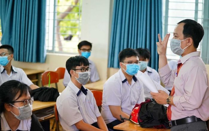 Huy động 8.000 giảng viên thanh - kiểm tra thi tốt nghiệp THPT