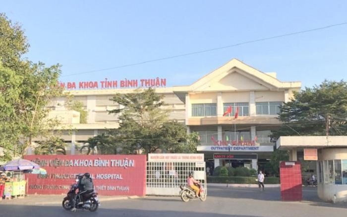 Phát hiện nhân viên y tế nghi mắc Covid- 19, Bình Thuận khẩn trương phong tỏa bệnh viện