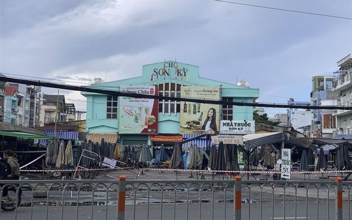 TP.HCM: Xuất hiện ổ dịch mới với 47 ca mắc COVID-19 tại chợ quận Tân Phú