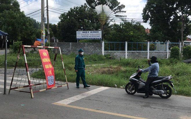 TP.HCM phong tỏa 2 khu vực hơn 7.000 người dân ở huyện Hóc Môn