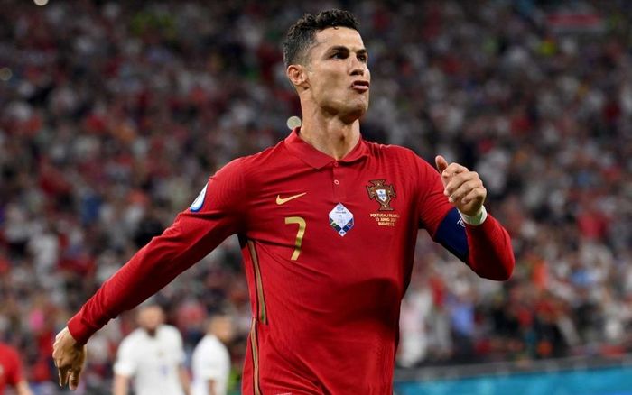 EURO 2020: Ronaldo bứt phá trong cuộc đua Vua phá lưới