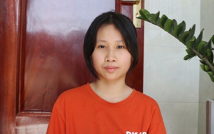 Nữ thủ khoa đầu vào lớp 10 THPT Chuyên Hà Tĩnh gây 'choáng' khi viết bài văn 17 trang giấy trong 150 phút