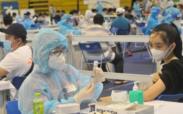 TP.HCM: Hơn 1.800 trường hợp mắc Covid-19 trong khu cách ly