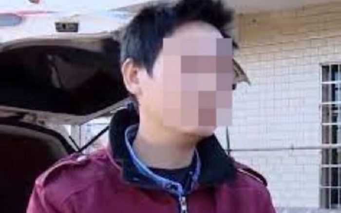 Đuổi chồng ra khỏi nhà sau 6 tháng kết hôn, vợ đưa tình nhân về còn nói một câu gây choáng